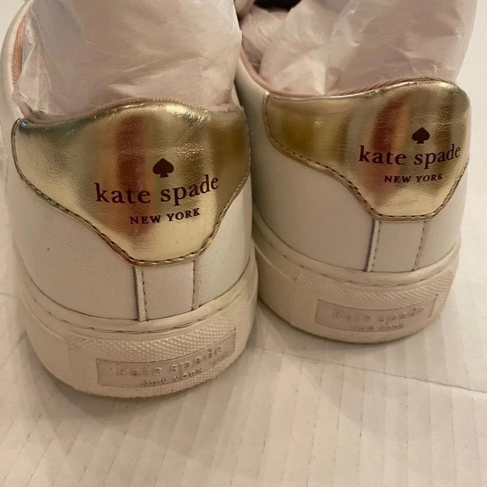 Kate Spade Women’s Nappa White Leather Sneakers Lace Up size 8.5 used in box